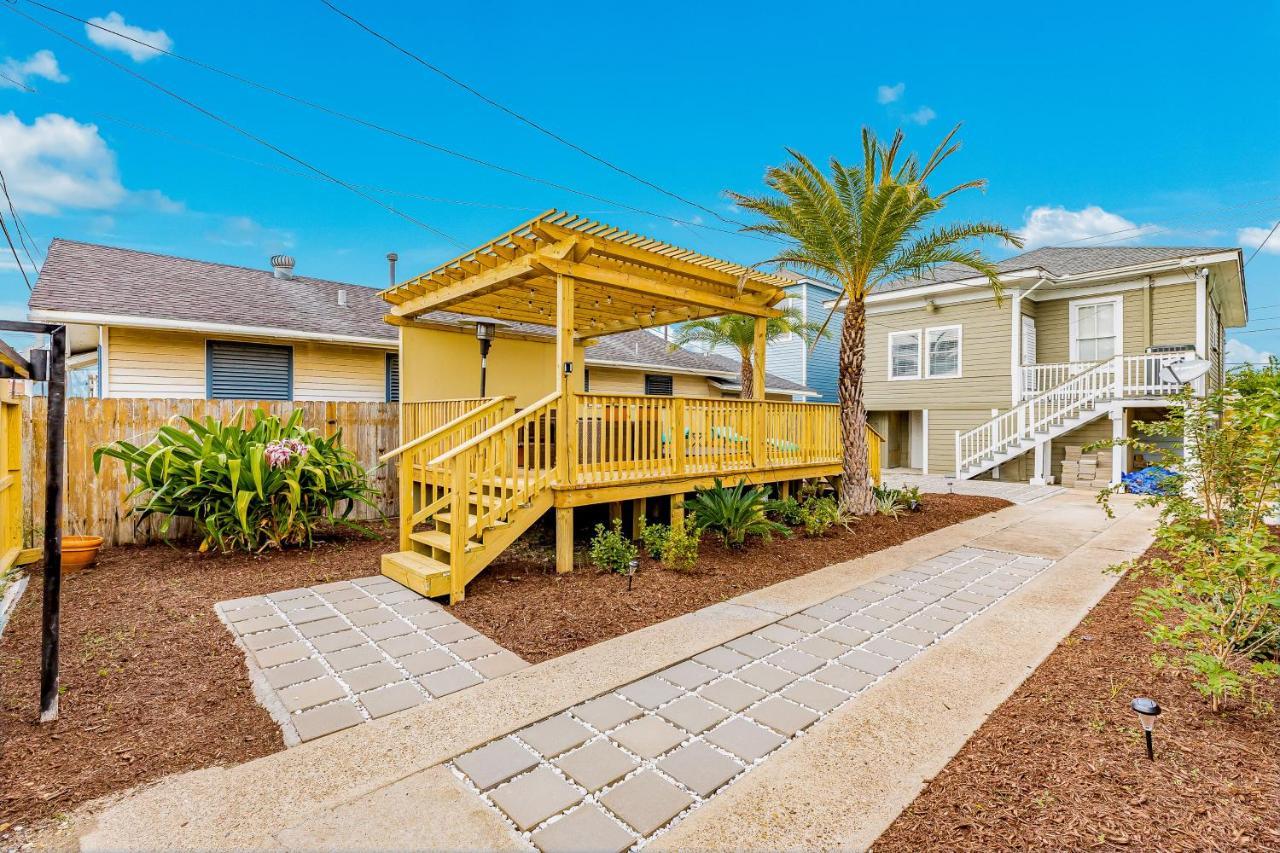 Ocean Waves Villa Galveston Exterior photo